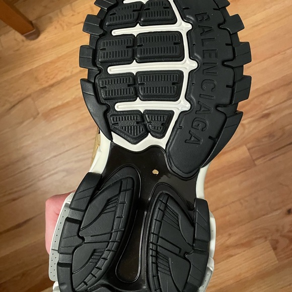 Balenciaga sneakers - Picture 5 of 6